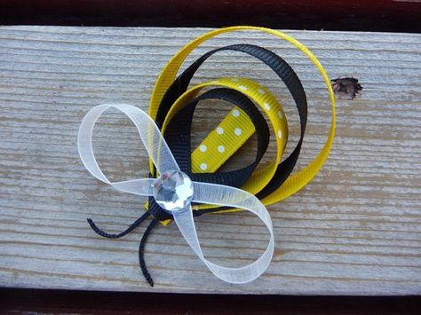 Ribbon Sculptures, Ribbon Sculpture, Bee Party, Diy Bows, Bee Birthday, Bee Inspired, Spelling Bee, Bee Baby Shower, Ribbon Hair Bows