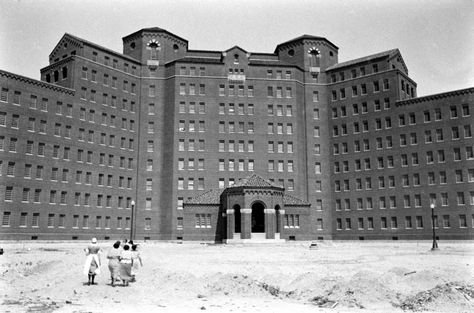 <b>Not published in LIFE.</b> Pilgrim State Hospital, Brentwood, NY, 1938. Pilgrim State Hospital, Human Experimentation, Old Hospital, Mental Asylum, Abandoned Asylums, Mental Institution, Alfred Eisenstaedt, Insane Asylum, Psychiatric Hospital