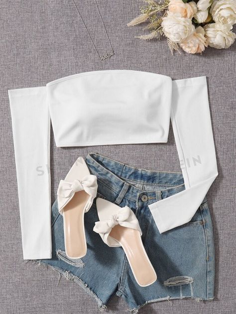 Outfits Con Crop Top Blanco, Crop Top Blanco, Solid Crop Top, Fall Winter Coat, Off Shoulder Crop Top, Cropped Tops, Petite Tops, Shoulder Crop Top, Long Sleeve Bodycon