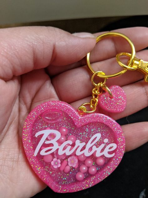 Mode Rose, Pink Glam, Barbie Doll Set, Easy Valentine Crafts, Barbie Birthday Party, Barbie Theme, Diy Resin Projects, Barbie Cake, Epoxy Resin Crafts