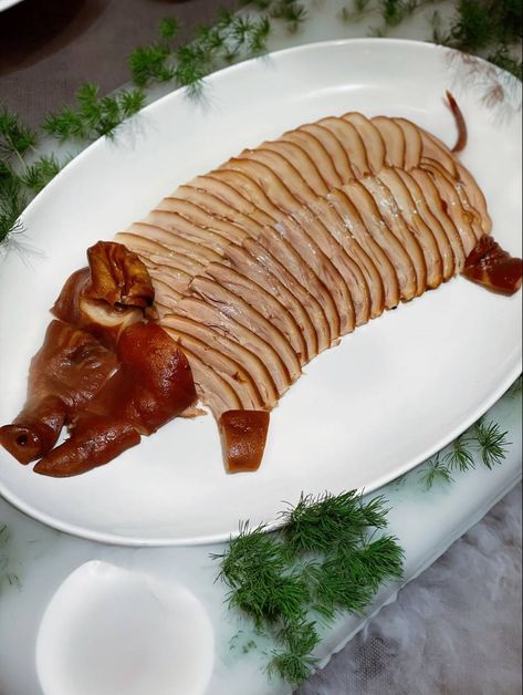 Roast suckling pig but I can't bear to eat it too cute https://www.alojapan.com/482065/roast-suckling-pig-but-i-cant-bear-to-eat-it-too-cute/ #Food, #JapaneseFood, #Reddit, #RedditJapaneseFood Bizarre Foods, Pig Roast, Too Cute, Japanese Food, A Food, Snack Recipes, Snacks, Japan, Canning