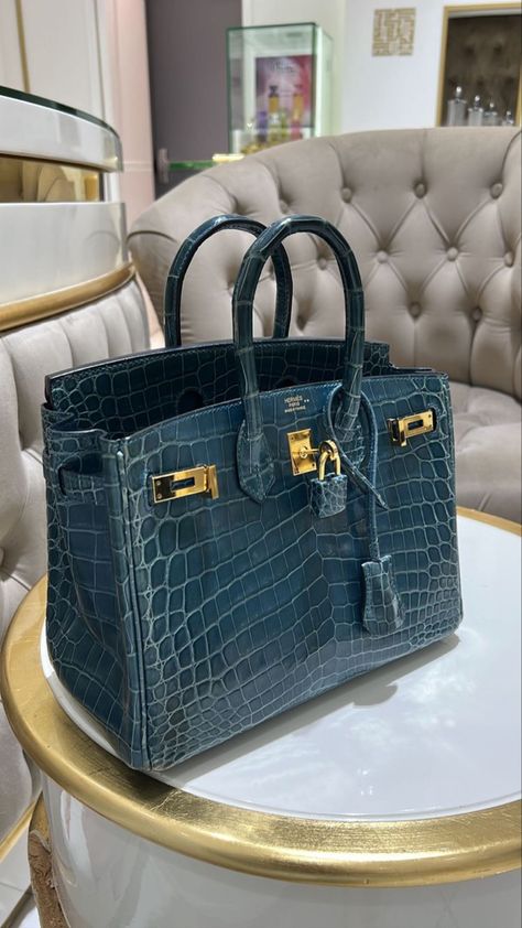 Birken Bag, Trending Bags, Luxury Bags Collection, Dream List, Fendi Bag, Girly Bags, Big Bag, Luxury Purses, Belt Jewelry