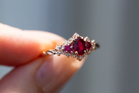 Ruby Diamond Engagement Ring, Engagement Ring Types, Nature Engagement Ring, Cute Engagement Rings, Future Engagement Rings, Briar Rose, Ruby Engagement Ring, Jewelry Lookbook, Nature Inspired Jewelry