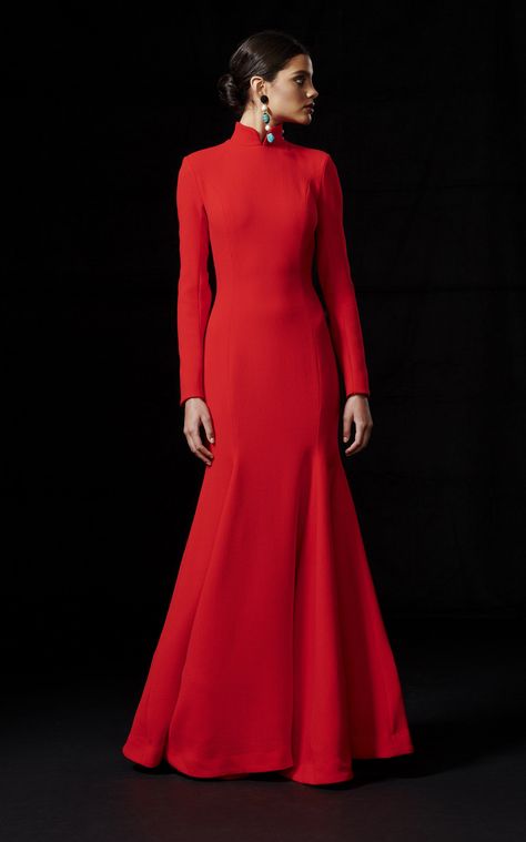 Rebecca de Ravenel Wool Gown Rebecca De Ravenel, Vie Motivation, Red Gowns, Red Carpet Fashion, Vogue Paris, Global Fashion, Simple Dresses, Moda Operandi, Wearable Art