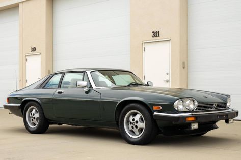 1987 Jaguar XJS V12 Coupe auction - Cars & Bids Old Jaguar Car, Jaguar Xjs V12, Vintage Jaguar Car, Jaguar Xke, Jaguar Xjs, Jaguar V12, Jaguar Daimler, Old Vintage Cars, Luxurious Cars