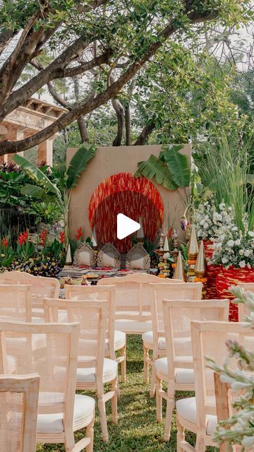 8,591 likes, 27 comments - kkingsevents on September 13, 2024: "Save this Pinterest-y Grah Shanti Puja Décor ✨🌼 From genda phool & banana leaves accents to rustic tones, we’re redefining wedding ritual decor for the unforgettable! A Wedding conceptualised & planned by @kkingsevents Decor @populardecorator Furniture @rentastic.in Couple @krishna.d93 @tewari_bharat @makeupwithladdoos Bride MUA @beautygrambykd @kdbeautyofficial #pinterestdecor #decorinspiration #poojaoutfit". Wedding Rituals, Banana Leaves, Wedding Decor Inspiration, Banana Leaf, Wedding Decor, Ritual, Krishna, A Wedding, Decor Inspiration