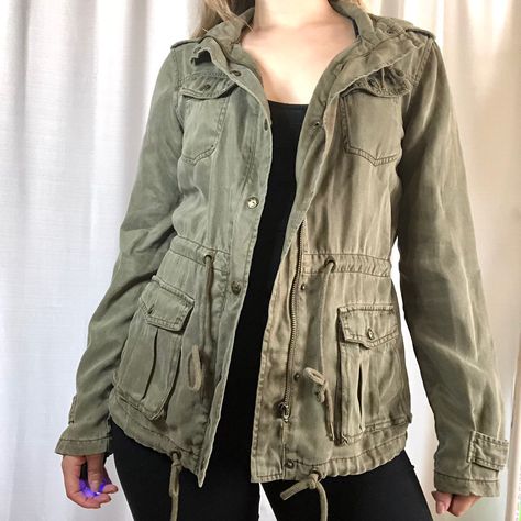 Trendy olive/army green cargo jacket✨AVAILABLE FOR PURCHASE on Depop: phiagracefashion Apocalypse Jacket, Green Cargo Jacket, Army Green Jacket, Green Cargo, Army Jacket, Cargo Jacket, Zombie Apocalypse, Work Clothes, Utility Jacket