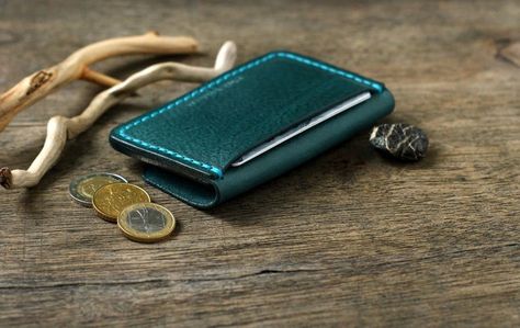 Traditional Candle, Minimalist Leather Wallet, Leather Card Wallet, Wallet Card, Money Clip Wallet, Leather Wallet Mens, Card Holder Leather, Groomsman Gifts, Leather Working