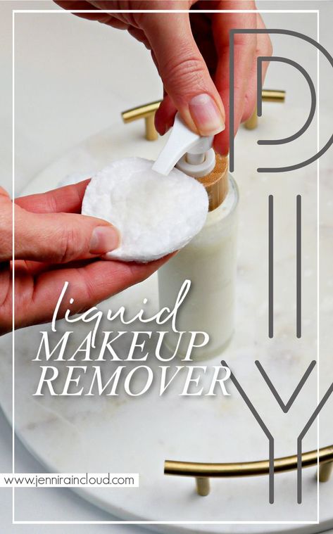 Eye Makeup Remover Diy, Homemade Eye Makeup Remover, Makeup Remover Recipe, Diy Cleanser, Homemade Makeup Remover, Corrective Makeup, Diy Makeup Remover, Natural Makeup Remover, Makeup Removers