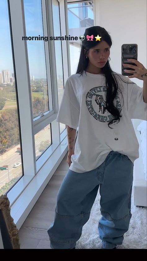 Nessa Barrett Mirror Selfie, Nessa Barrett Tiktok, Nessa Barrett Mirror, Nessa Barrett, Nessa Barrett Instagram, Warm Weather Outfits, Baby Cowboy, Other Outfits, Cute Fits