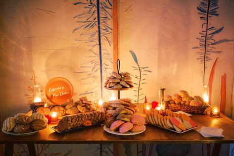 Pan Dulce Dessert Table Mexican Weddings, Pan Dulce Wedding Bar, Pan Dulce Dessert Table, Mini Pan Dulce, Mexican Dessert Table Wedding, Pan Dulce Wedding, Pan Dulce Bar, Pan Dulce Table Wedding, Pan Dulce Table