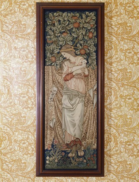 Wightwick Manor, Foliage Background, Saint Agnes, Morris And Co, Morris Homes, Burne Jones, Gross Food, Castle Decor, John Everett Millais