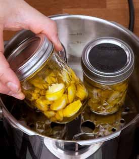 Garlic Confit using a pressure cooker. Making Lentils, Confit Recipes, Garlic Confit, Stovetop Pressure Cooker, Modernist Cuisine, Using A Pressure Cooker, Molecular Gastronomy, Alkaline Foods, Food Science