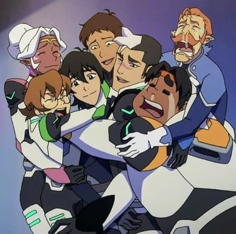 Show Polaroid Poster, Takashi Shirogane, Group Hug, Voltron Funny, Voltron Comics, Film Posters Minimalist, Form Voltron, Voltron Ships, Voltron Fanart