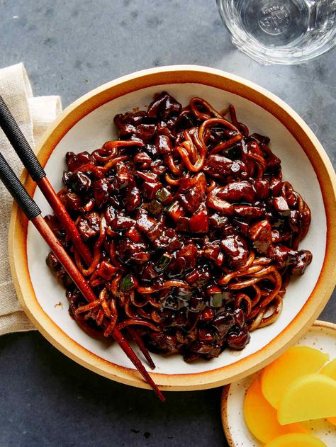 Jajangmyeon (Noodles with Black Bean Sauce) Korean Sweet Potato Noodles, Easy Asian Noodle Recipes, Easy Asian Noodles, Korean Sweet Potato, Black Bean Noodles, Bean Noodles, Asian Noodle Recipes, Bean Sauce, Asian Noodle