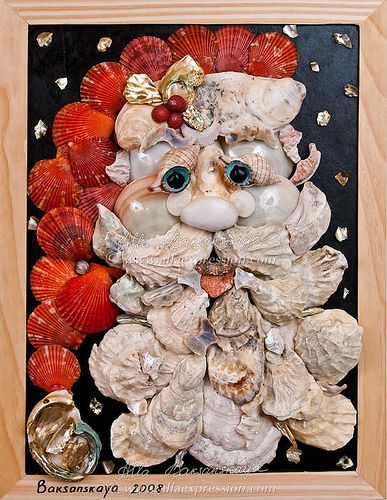 Santa Claus from Seashells | I made this using natural seash… | Flickr Shell Ideas, Oyster Shell Crafts, Seashell Projects, Clam Shells, Coastal Christmas Decor, Beachy Christmas, Nautical Christmas, Shell Decorations, Shell Crafts Diy