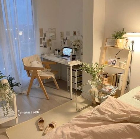 Beige Room, Study Room Decor, Room Deco, Redecorate Bedroom, Minimalist Room, Aesthetic Rooms, Room Design Bedroom, Dream Room Inspiration, Room Makeover Bedroom