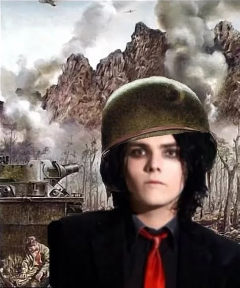 Gerard Way Memes, Seussical The Musical, My Chemical Romance Memes, Vampire Mansion, Mcr Memes, Emo Memes, I Love Mcr, Not Okay, Emo Kid