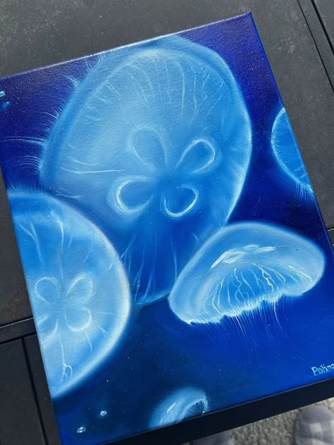 Cool Paintings Ideas Easy, Jelly Fish Painting Black Canvas, Jellyfish Art Acrylic, Jellyfish Painting Acrylic, Jellyfish Paintings, Fun Things To Paint, Cute Oil Painting, Painting Jellyfish, Painting Ideas Abstract