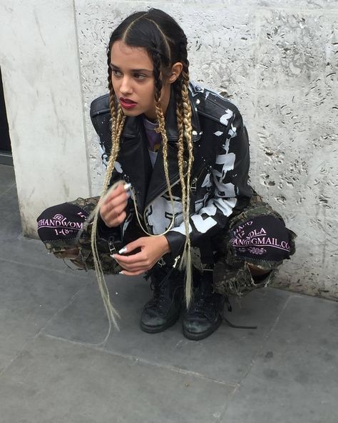 mxdvs: “Tommy genesis ” Fall Outfits For Boys, Tommy Genesis, Outfits For Boys, Cool Clothes, Techwear Fashion, Teenage Guys, Mode Editorials, Fashion Boy, Hippie Style Clothing