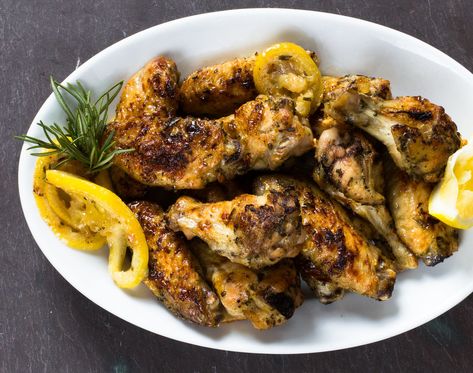 Lemon Chicken Wings, Rosemary Lemon Chicken, Lemon Rosemary Chicken, Chicken Breast Cutlet, Grilled Chicken Wings, Easy To Make Appetizers, Chicken Wings Recipe, Lemon Rosemary, Rosemary Chicken