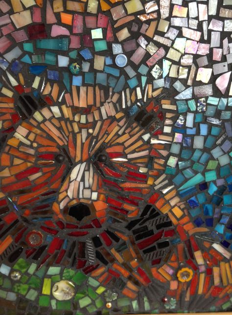 mosaic grizzly bear Mosaic Bear Patterns, Bear Mosaic, Mountain Mosaic, Environmental Club, Stained Glass Mosaic Art, Cabin Theme, Mosaic Art Diy, Modern Lake House, Mosaic Animals