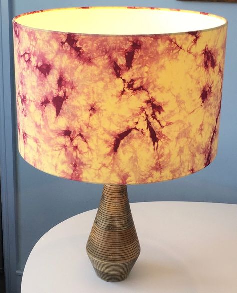 Constellation shibori lampshade. Alum mordanted - Persian berries (yellow) overdyed in Lac (purple). Natural dyes. By Rob Jones, Alexandra Palace, June 2016 Shibori Diy, Diy Dye, Tie Dye Patterns Diy, Hydro Dipping, Eco Dyeing, Tie Dye Diy, Diy Lamp Shade, Dyeing Techniques, Drum Lampshade