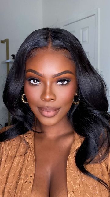 Makeup For Burgundy Dress, Nude Lip Makeup, Fall Lip Color, Fall Lips, Lipstick For Dark Skin, Makeup For Black Skin, Lip Combo, Black Lips, Nude Makeup