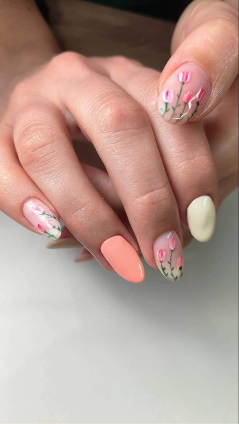 Tulip Nail Art, Tulip Nails, Gel Nails French, Cute Spring Nails, Casual Nails, Nail Idea, Nails French, Beauty Parlor, Nail Styles