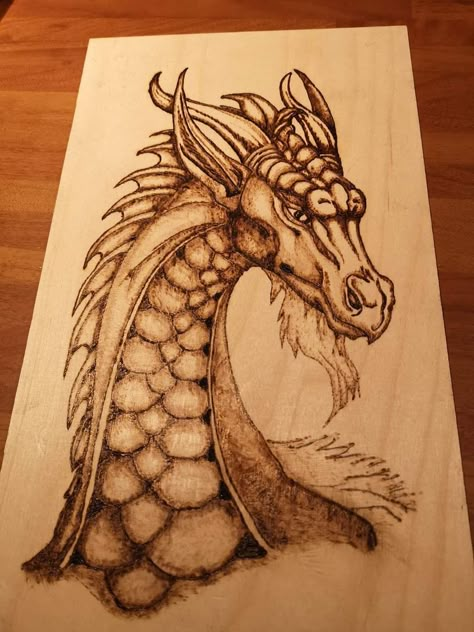 Pyrography Dragon, Dragon Wood Burning, Monarch Butterflies Art, Horse Stencil, Beginner Wood Burning, Wood Log Crafts, Predator Alien Art, Wood Burning Patterns Stencil, Wood Burning Pen