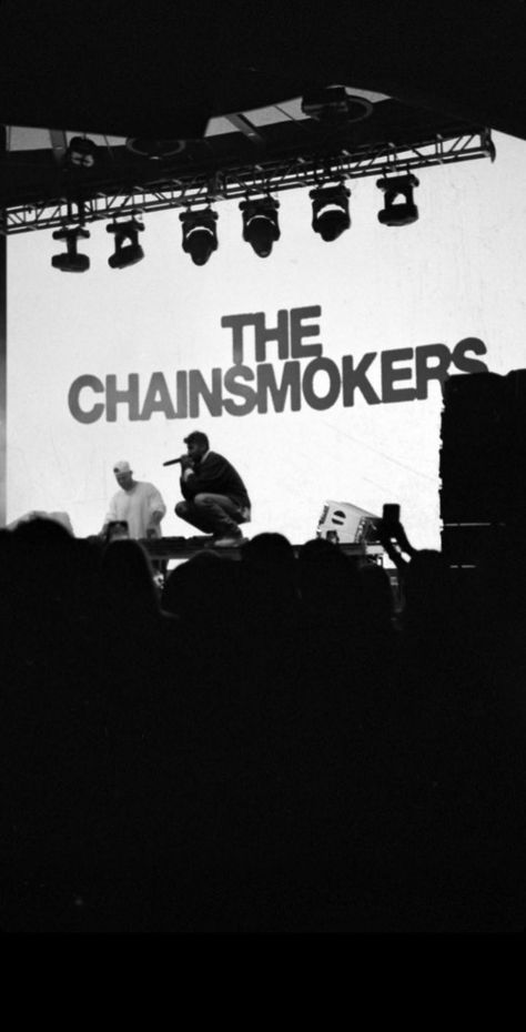 The Chainsmokers, Nicki Minaj Pictures, Chainsmokers, Nicki Minaj, Broadway Show Signs, Broadway Shows, Concert, Movie Posters, Music