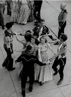 history of square dance - Google Search Dancing Images, Dancers Among Us, Vogue Dance, Cowboy History, Square Dancers, Texas Tea, Viennese Waltz, Cheyenne Mountain, Barn Dance