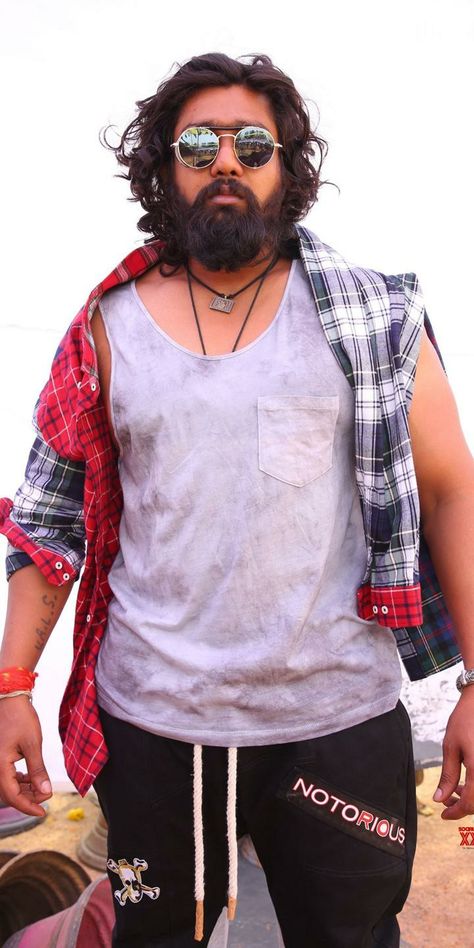 Pogaru movie's Star Dhruva Sarja #fan Pogaru Movie Photos, Dhruva Sarja Hd Photos, Druva Sarja Photos Hd All, Druva Sarja Photos Hd, Druva Sarja Photos Hd New, Dhruva Sarja, Janatha Garage, Boho Wedding Pictures, Kannada Movies