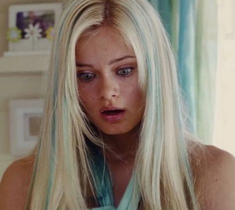 Blue Aesthetic Sea, Lagoona Blue Aesthetic, Blonde Hair With Blue Highlights, 2000s Films, H20 Just Add Water, Blue Hair Highlights, No Ordinary Girl, Aesthetic Sea, Blonde Aesthetic