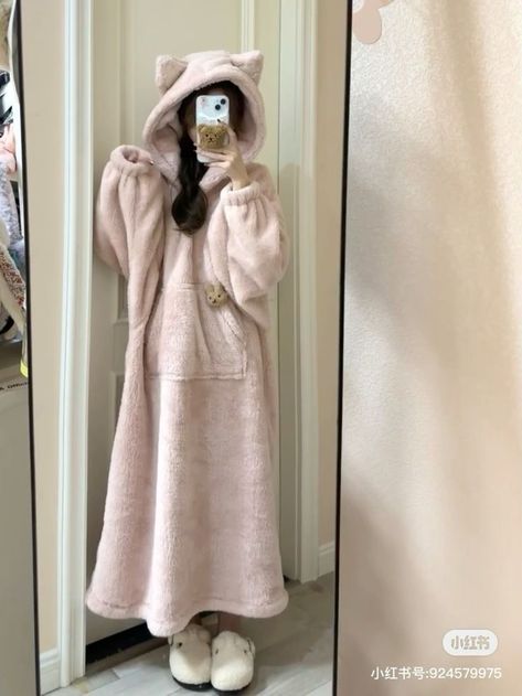 Cute Pajama Outfits, Feminine Loungewear, Cute Night Outfits, Korean Tips, Cute Pajama, Sleepwear Fashion, Cute Pajama Sets, Pajama Outfits, Trendy Dress Outfits