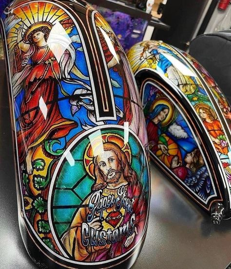 Suzuki Volusia, Gas Tank Paint, Motorcycle Art Painting, Custom Motorcycle Parts, Custom Motorcycle Paint Jobs, Paint Bike, Motorcycle Paint, Kustom Paint, Custom Paint Motorcycle