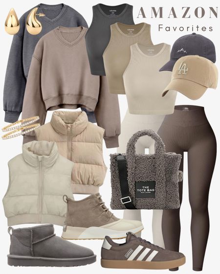 not my photos Amazon Legging Outfits, Amazon Lookbook Outfits, Comfy Cozy Winter Outfits, Home Outfit Comfy Winter, Alo Hat Outfits, Suburban Mom Outfit, Winter Amazon Outfits, Women Sweatpants Outfits, Fall Workout Outfits