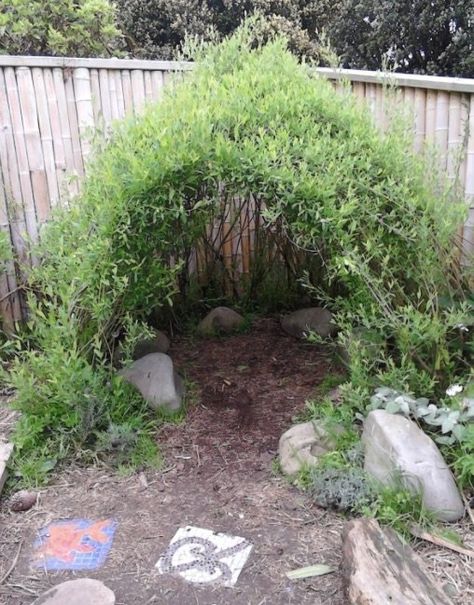 Creating a Natural Play Area with Protected Spaces — Reggio-Inspired Teaching & Parenting Children’s Garden Idea, Garden Play Area For Kids, Nature Play Space, Kids Yard Play Area, Nature Based Daycare, Outdoor Natural Play Spaces, Fairy Garden Play Area, Reggio Outdoor Spaces, Kid Garden Ideas