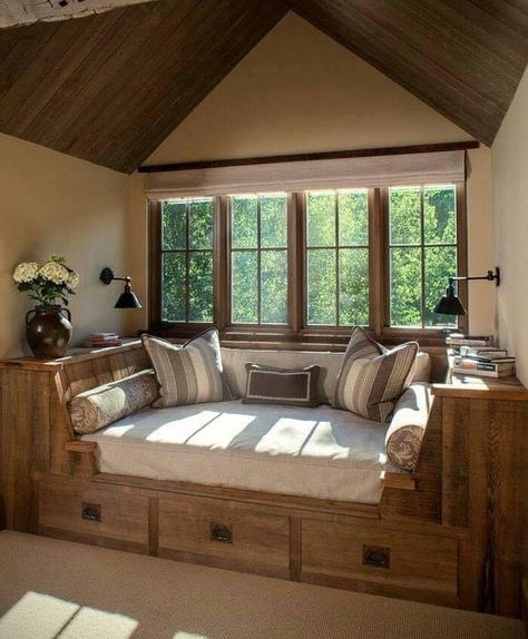 Window Nook, Interior Design Per La Casa, Bedroom Windows, Design Del Prodotto, Cozy Reading Nook, Diy Interior, Cozy Nook, New Home Designs, Window Seat