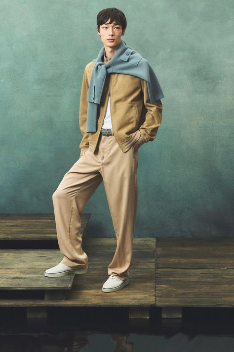 Canali Spring 2025 Menswear Fashion Show | Vogue Canali Menswear, Men Fashion Show, Self Portrait Dress, Show Collection, Menswear Fashion Show, New Looks, June 2024, Menswear Fashion, Menswear Collection