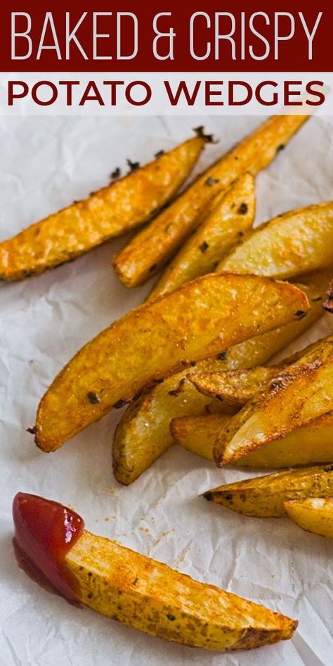 Baked crispy potato wedges are a food everyone loves! Soft on the inside and crispy outside, with a coating of simple seasoning, these baked potato wedges are a healthier choice than fries and just as tasty. #SundaySupper #potatowedges #potatoes #potatorecipe #potatowedgesrecipe #potatowedge #bakedpotatoes #bakedpotato #easyrecipes #appetizerrecipe #sidedishrecipe #sidedishforburgers #fries #appetizers #easyappetizers Baked Potato Wedges, Easy Baked Potato, Crispy Potato Wedges, Potato Wedges Recipe, Potato Wedges Baked, Wedges Recipe, Supper Ideas, Potato Wedges, Supper Recipes