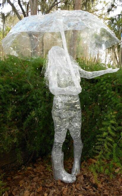 Packing Tape Sculpture, Rain Sculpture, Tape Sculpture, 얼굴 드로잉, Tape Art, Clear Tape, Sculpture Ideas, Packing Tape, Sculpture Installation