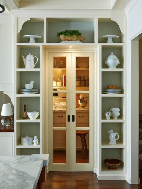 Unfitted Kitchen, Clever Kitchen Storage, Double Kitchen, Doors Makeover, Pantry Doors, Kitchen Pantry Design, Butler's Pantry, Elegant Kitchens, Pantry Design