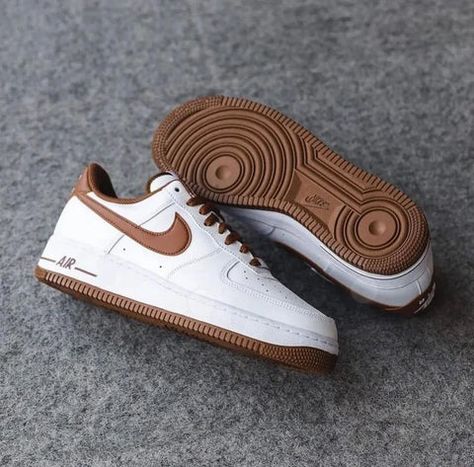 Custom Air Force 1 Men, Nike Air Force 1 Men, Shoes For Guys, Nike Shoes Photo, Cool Nike Shoes, Best Sandals For Men, Nike Shoes Men, Nike Shoes For Men, White Puma Sneakers