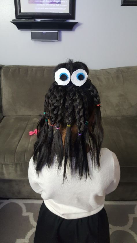 Crazy Hair Day Teacher, Crazy Hair Day Halloween, Girls Crazy Hair Day, Toddler Crazy Hair Day Ideas, Wacky Hair Day Ideas For Girls Easy, Girls Crazy Hair Day Ideas, Kids Crazy Hair Day Ideas Girls Easy, Halloween Crazy Hair Day Ideas, Kids Crazy Hair Day