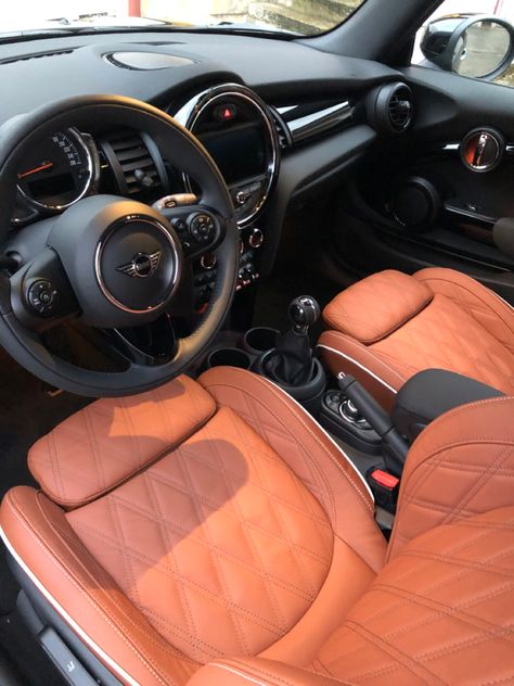 Brown Mini Cooper, Mini Cooper Aesthetic, Black Mini Cooper, Mini Cooper Interior, Mini Cooper Accessories, Vintage Vw Bus, Girly Car, Car Goals, Leather Car Seats