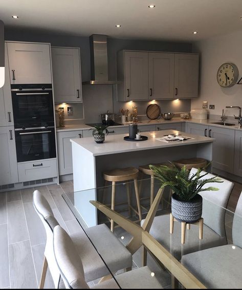 Kitchen Living Open Plan, Kitchen Dinner Living Room, Small Open Kitchen Dining Room, Kitchen With Snug Area, Open Plan Kitchen Floorplan, Grey Open Plan Kitchen Living Room, 12x12 Kitchen Layout With Island, New Build House Ideas Interiors, Small Open Plan Kitchen Dining Living Layout