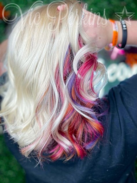 Colors That Go Good With Blonde Hair, Vivid Highlights Blondes, Blonde With A Pop Of Color, Halloween Hair Color Ideas For Blondes, Hair Streaks Blonde, Colored Balayage, Purple Highlights Blonde Hair, Purple Hair Streaks, Festival Hair Braids