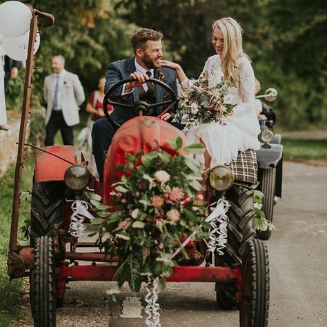 tractor for the bride and gromm Tractor Wedding, Country Theme Wedding, Outdoor Wedding Inspiration, Boda Mexicana, Vintage Porsche, Fun Wedding Photography, The Cotswolds, Western Wedding, July 2022