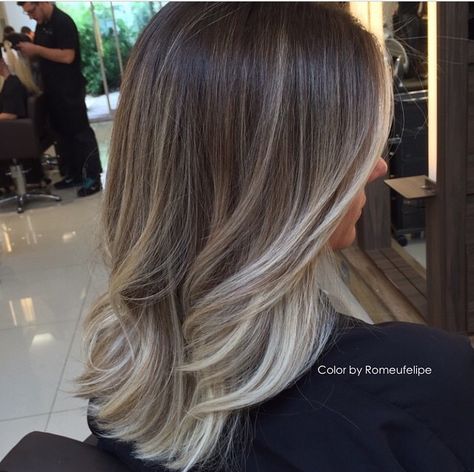 Perfect Hair Color, Balayage Blonde, Haircut Styles, Pinterest Hair, Brown Blonde Hair, Ombre Hair Color, Hair Color And Cut, Hair Color Balayage, Summer Hair